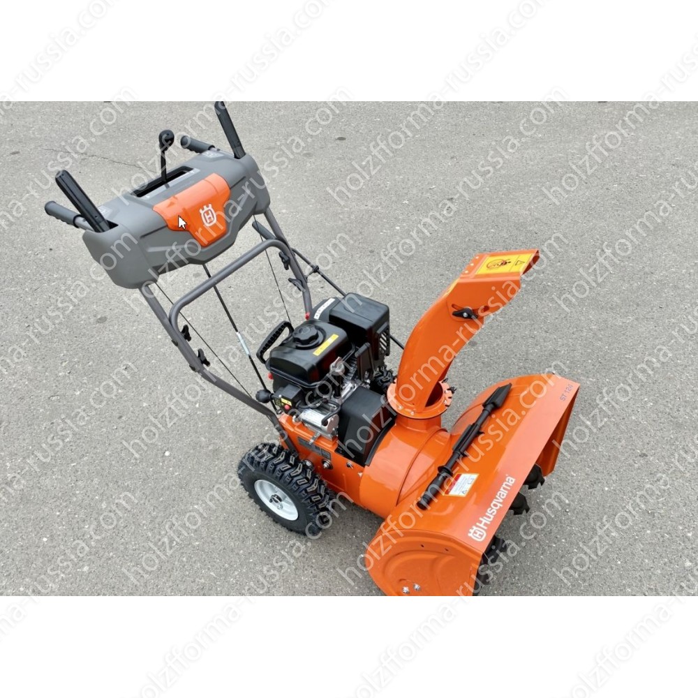 Снегоуборщик бензиновый Holzfforma ST124